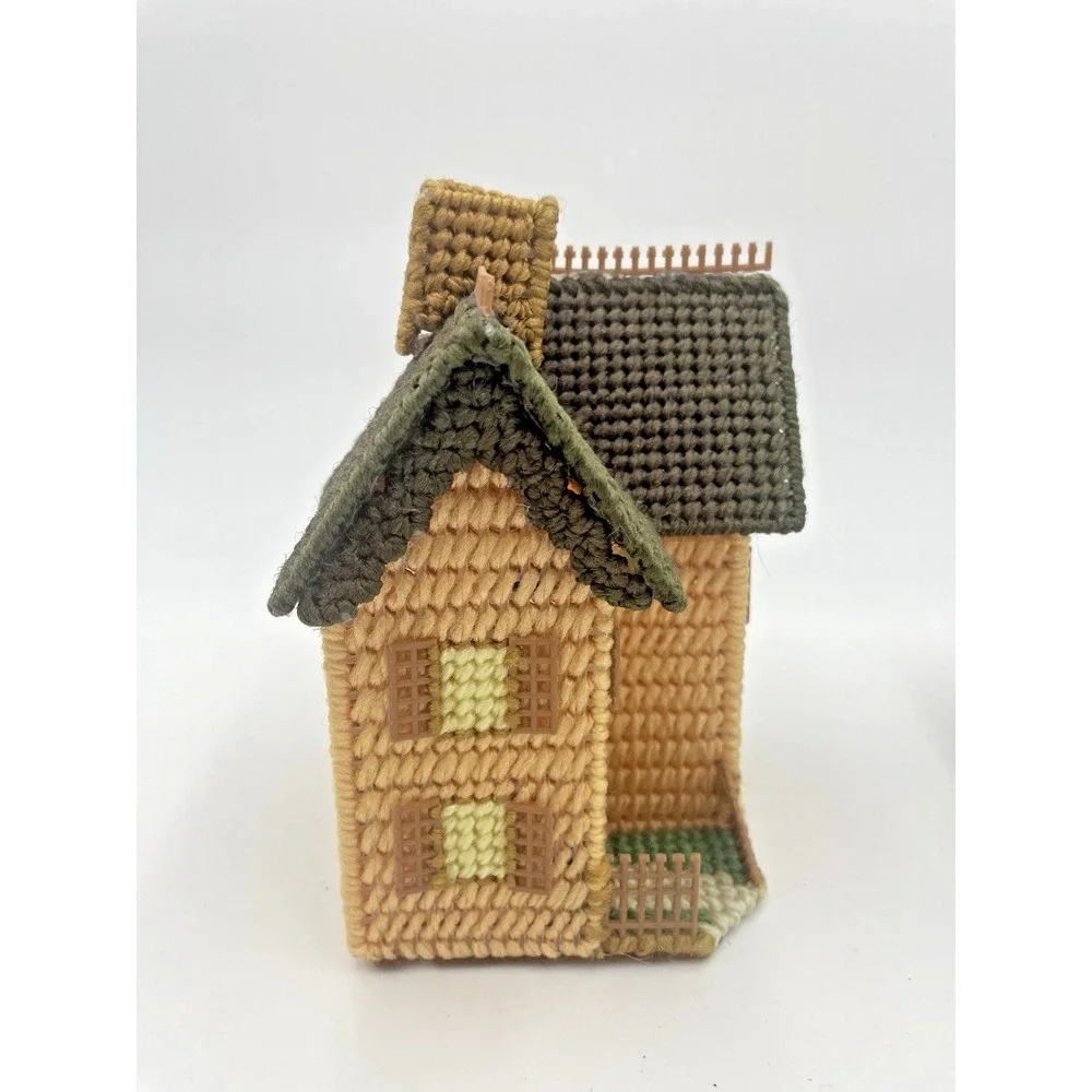 Vtg 70s Handmade Yarn Needlepoint Completed‎ 2 Cottage Houses Plastic Canvas